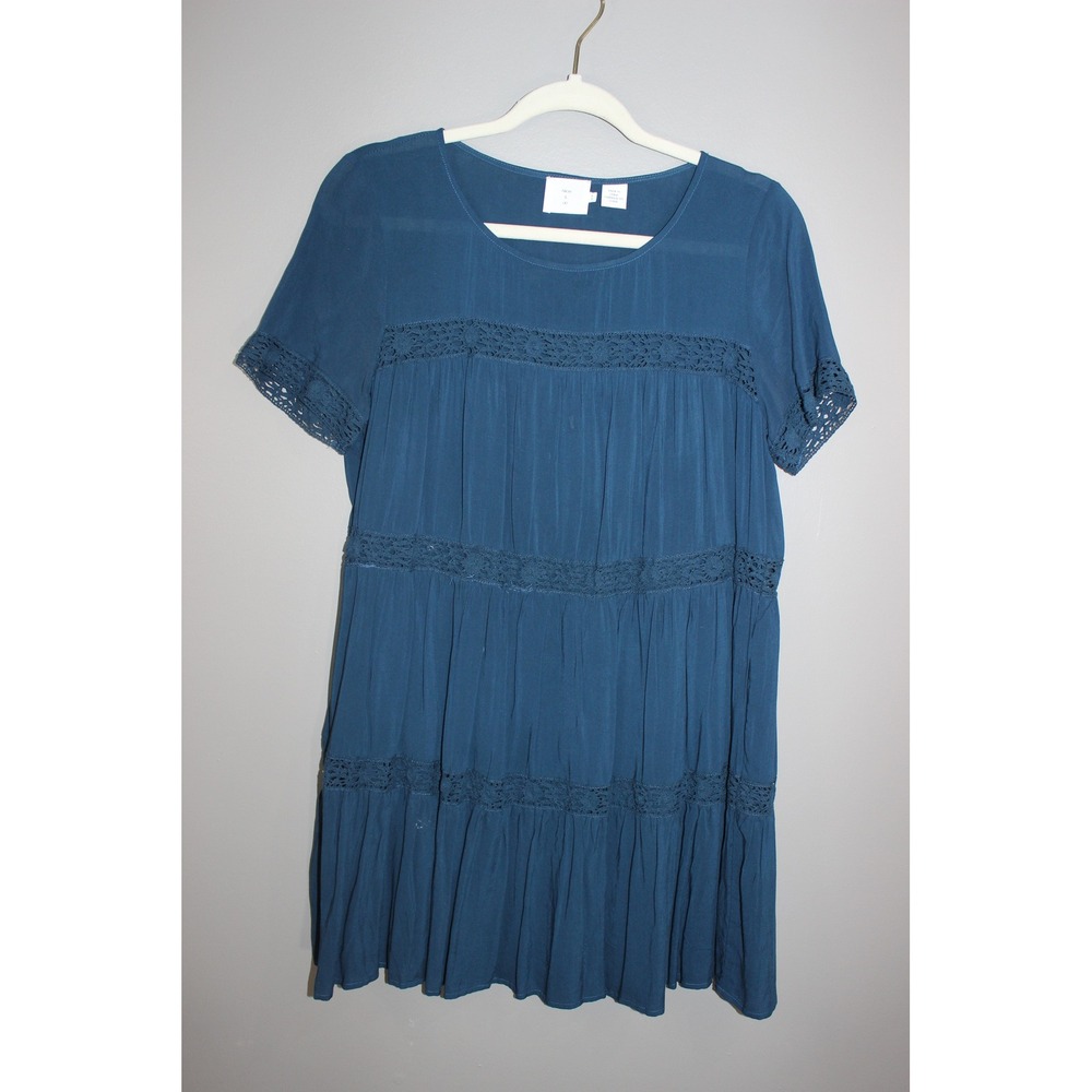 Alice & UO Tiered Mini Dress Womens Small Blue Good Crochet Lace Rayon Boho